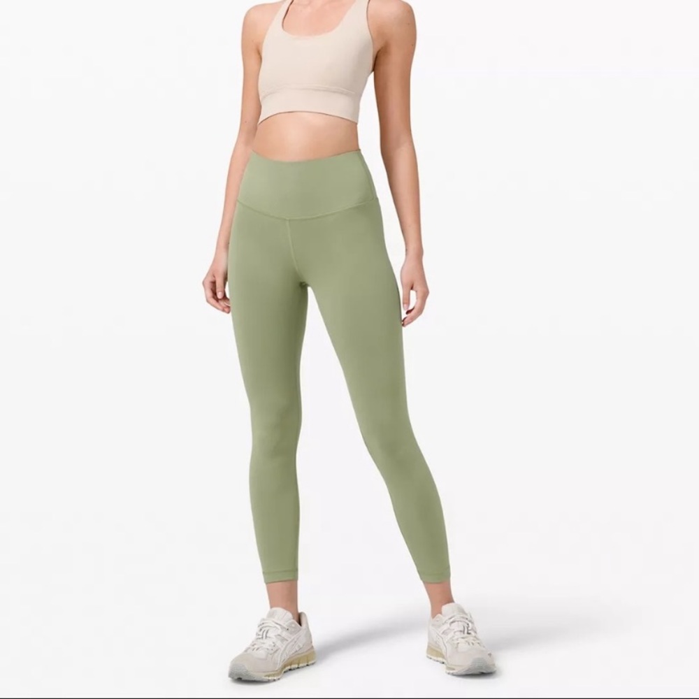 Lululemon Wunder Train 25” Sage green